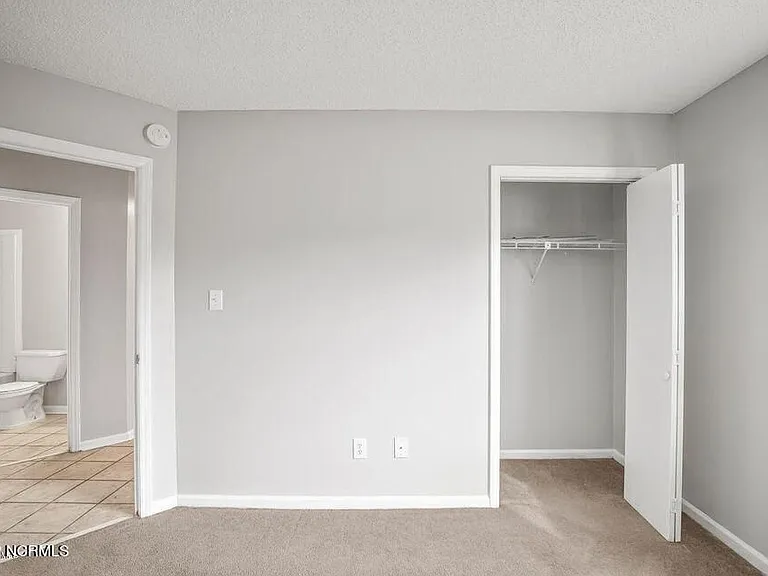 424 Singletree Dr — Photo 12