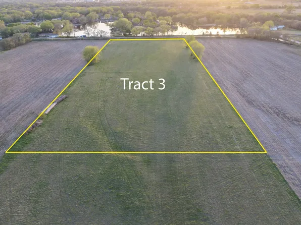 N Gunbarrel Rd #3, Grand Island, NE 68801
