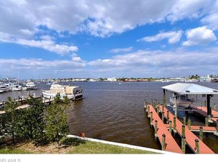307 Fairweather Ln, Fort Myers Beach, FL 33931