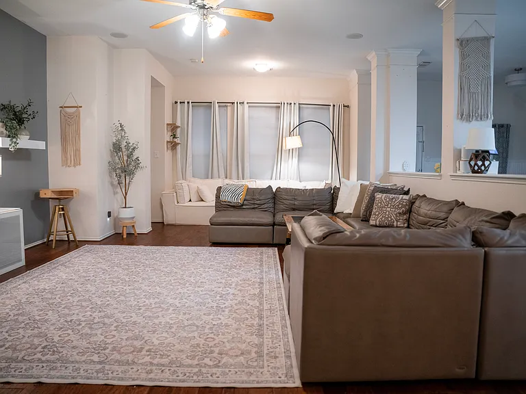 8241 Grayson Way — Photo 11
