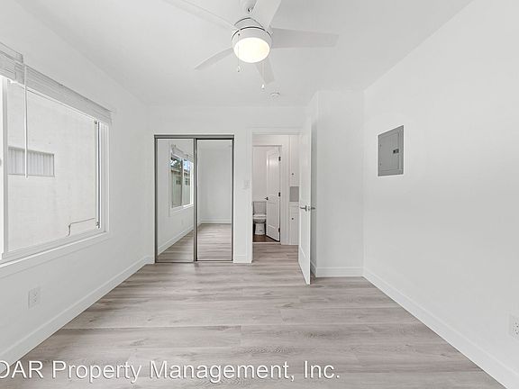 5th image of 1232 E 2nd St Unit 14