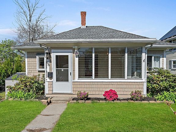 2nd image of 86 Prospect St