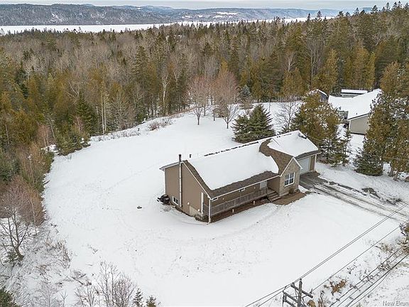 3rd image of 95 Meenans Cove Rd