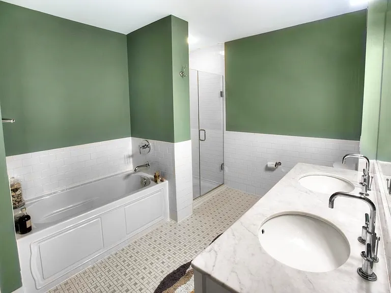 700 Grove St #12J — Photo 8