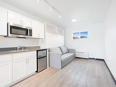 Studio A Furnished - Falls Edge Studios