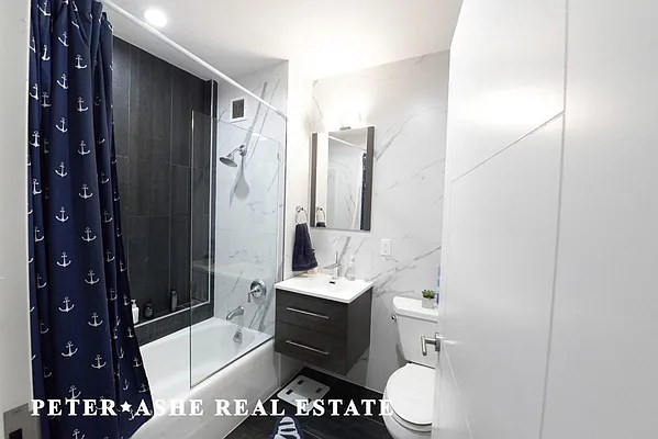 Rented by Peter Ashe | media 31