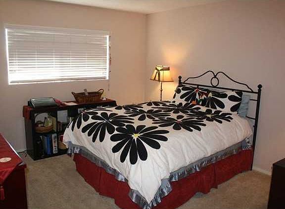 5th image of 8220 Vincetta Dr Unit 56