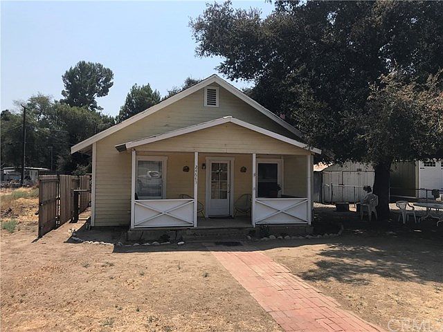 1st image of 24643 1st Ave