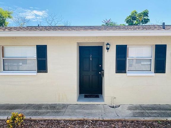 5th image of 612 88th Ave N #7
