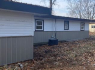 500 Beach Dr, Medway, OH 45341