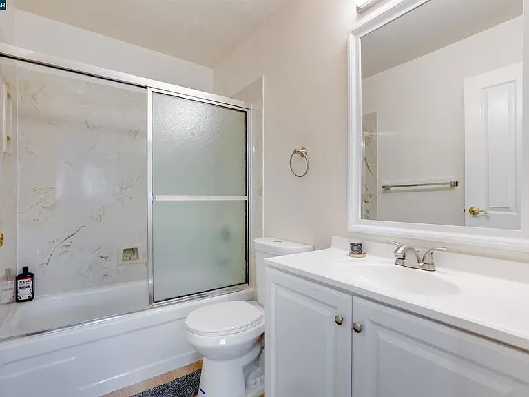 9085 Alcosta Blvd #409 — Photo 20