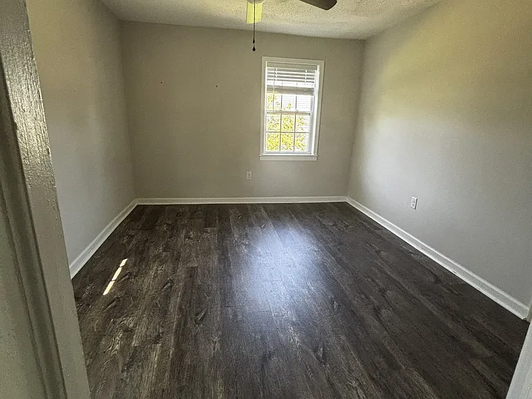 261 E Ladies Mile Rd — Photo 9