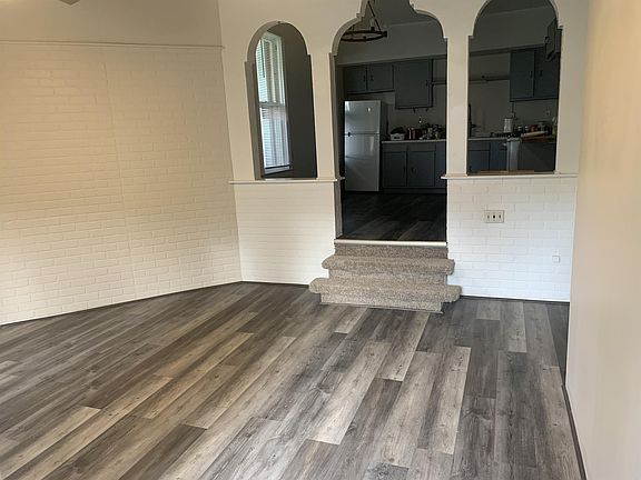 3rd image of 96 Parce Ave #3