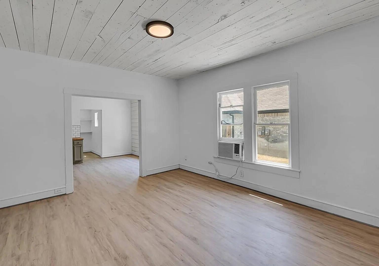 2BD/1BA Home in the Heart of Waco — Photo 4