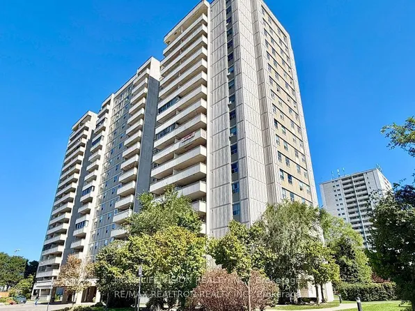 1338 York Mills Rd, Toronto, ON