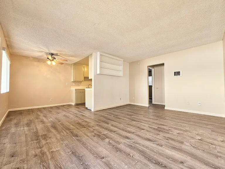 4525 Hamilton St #1 — Photo 6