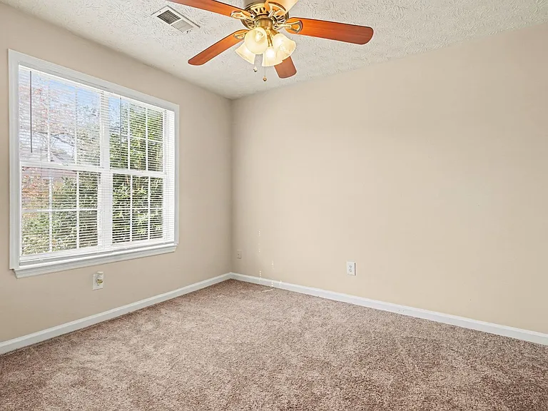 6430 Charter Way — Photo 10
