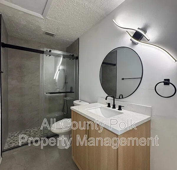3020 Galaxy Ln — Photo 8