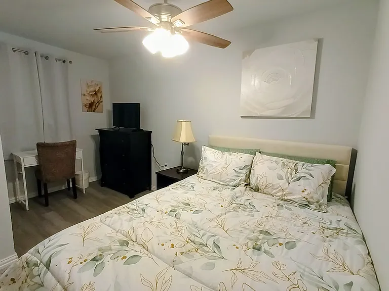 6908 Trimble Dr #5 — Photo 1