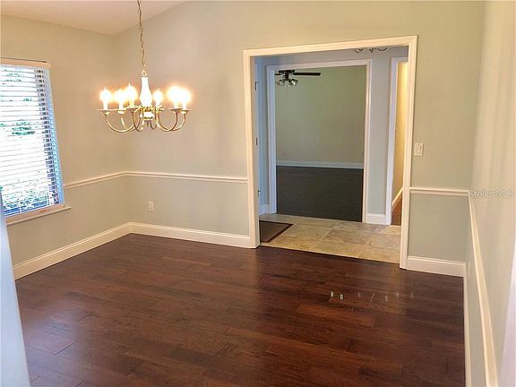 4th image of 8143 Steeplechase Blvd