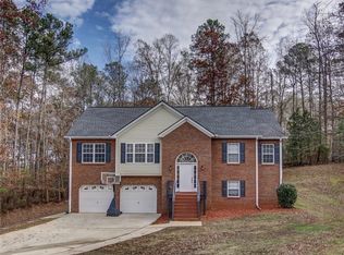 3460 Cowan Ridge Dr, Winston, GA 30187