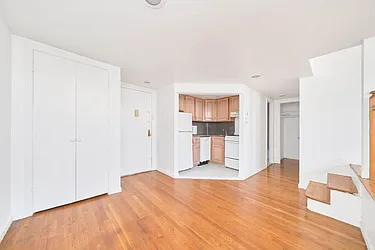 Rented by Living New York