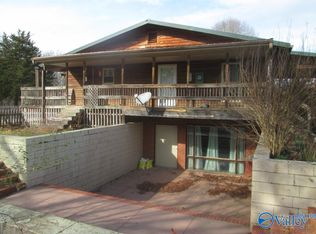 16431 Newby Chapel Rd, Athens, AL 35613