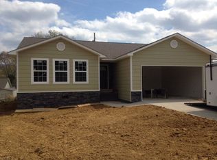 97 Tanglewood Dr, Chatsworth, GA 30705