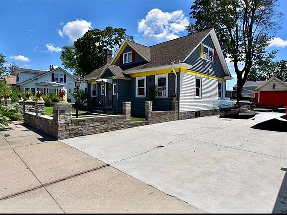 2nd image of 262 W Forest Ave