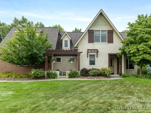 2479 Shears Crossing Ct NE, Grand Rapids, MI 49525