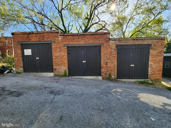Garages Off, Baltimore, MD 21216