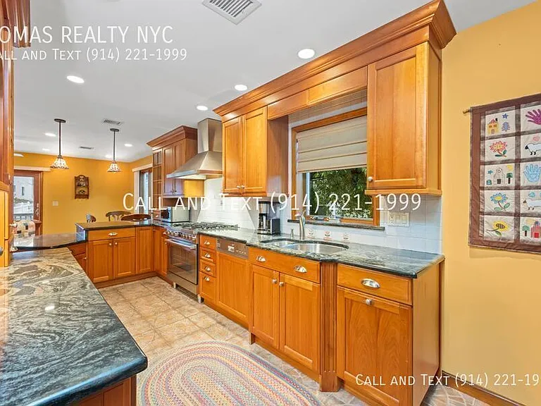 43 Barton Ave — Photo 3
