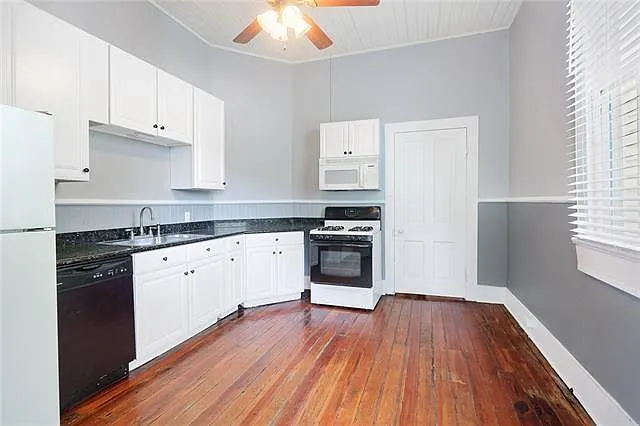 8634 Plum St — Photo 7