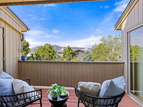2nd image of 2938 Kalmia Ave #7