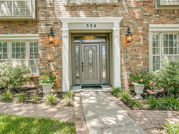 4th image of 534 Woodhill Ct