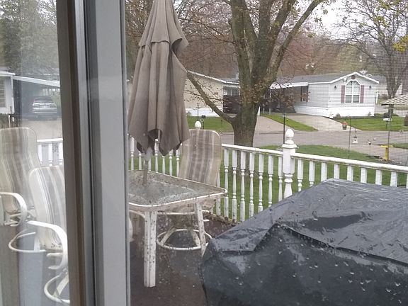 4th image of 5647 N Seagull Dr NE