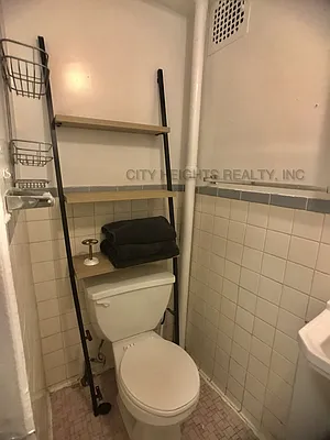 Rented by City Heights Realty | media 16