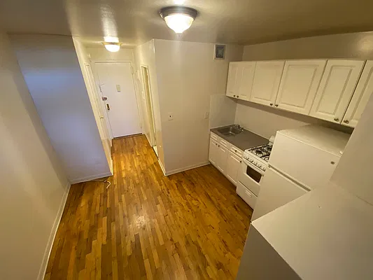 Rented by Best Apartments North Inc | media 3