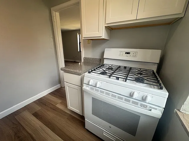 Royal Gardens Apartments — Photo 64