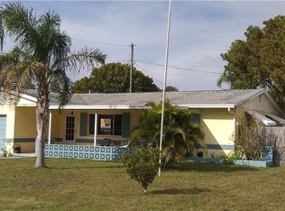 5965 47th Ave N, Kenneth City, FL 33709
