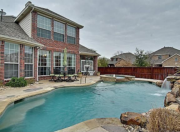 3rd image of 1180 Mission Ln