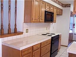 3rd image of 6853 Richfield Dr