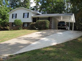 8932 Bentwood Ln, Riverdale, GA 30274
