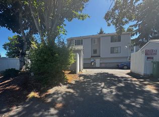8750 Mary Ave NW #102, Seattle, WA 98117