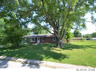 140 Maple St, Hanover, IN 47243