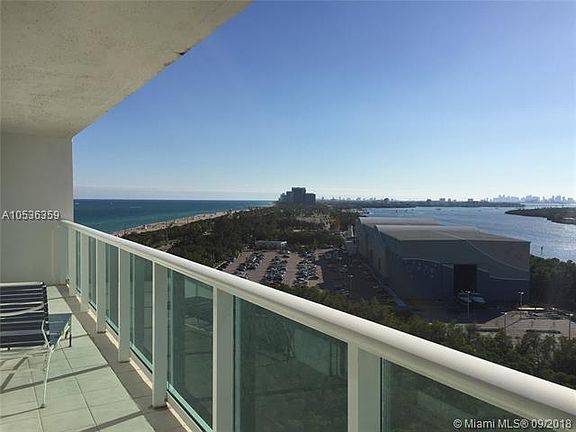 4th image of 100 Bayview Dr APT 1619