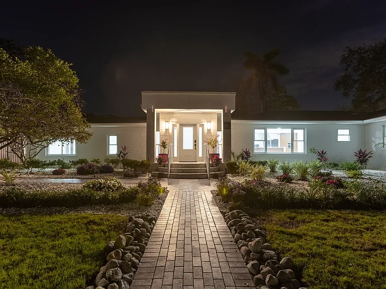 115 Rafael Blvd NE — Photo 40