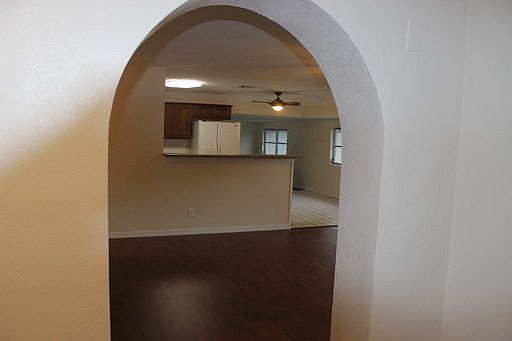 5th image of 10438 Kumquat Ln