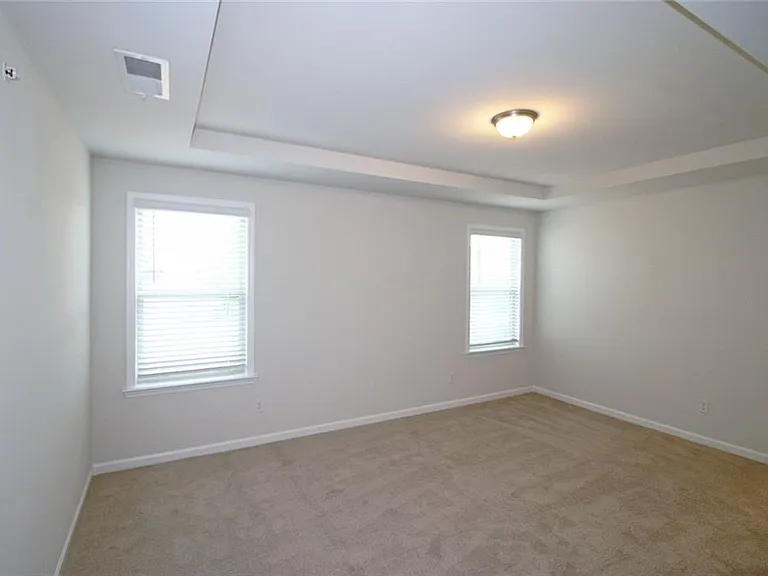 1640 Coasta Way — Photo 17