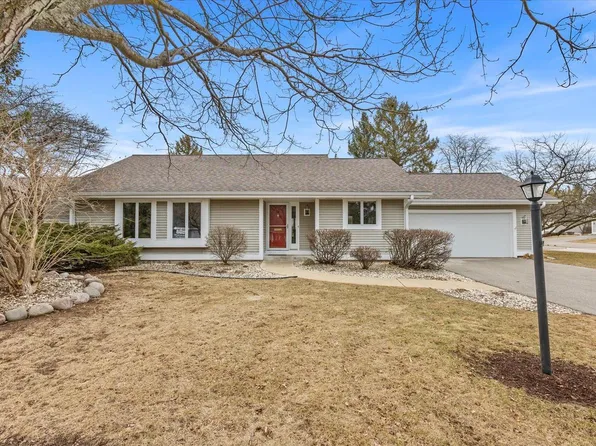 3153 Madison STREET, Waukesha, WI 53188